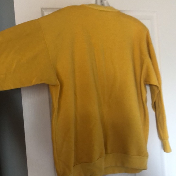 Vintage Yellow Crewneck - Picture 3 of 3